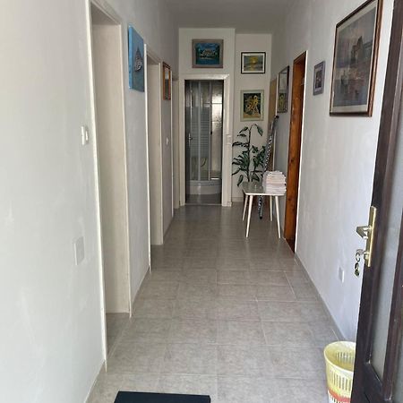 Makjanic Apartment Jelsa  Dış mekan fotoğraf