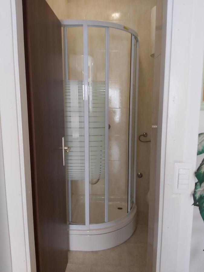 Makjanic Apartment Jelsa  Dış mekan fotoğraf
