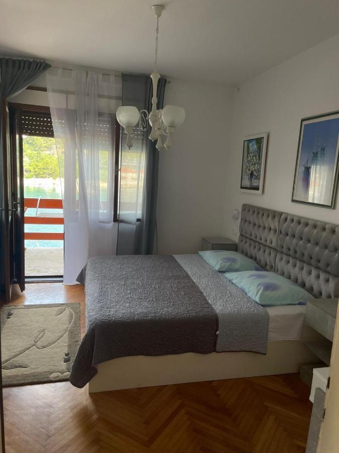 Makjanic Apartment Jelsa  Dış mekan fotoğraf